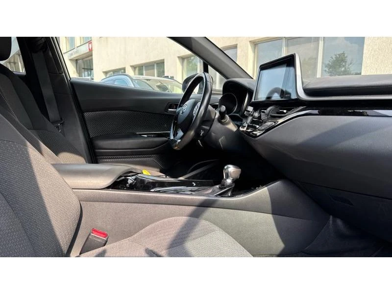 Toyota C-HR CLUB BI TONE - изображение 6