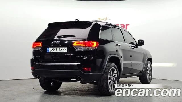 Jeep Grand cherokee  - изображение 2