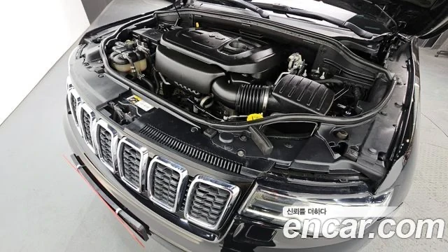 Jeep Grand cherokee  - изображение 6