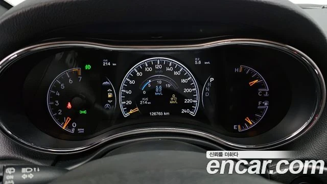 Jeep Grand cherokee  - изображение 8