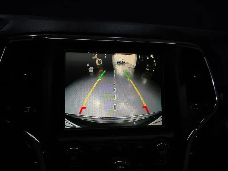 Jeep Cherokee 3.0D Overland - САМО 30% АВАНС, снимка 15 - Автомобили и джипове - 55662015