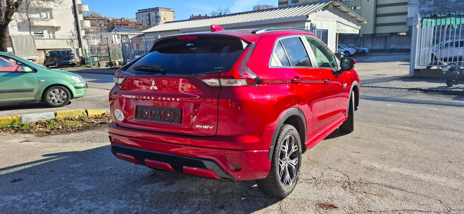 Mitsubishi Eclipse Cross 2.4 PHEV ШВЕЙЦАРИЯ - изображение 3