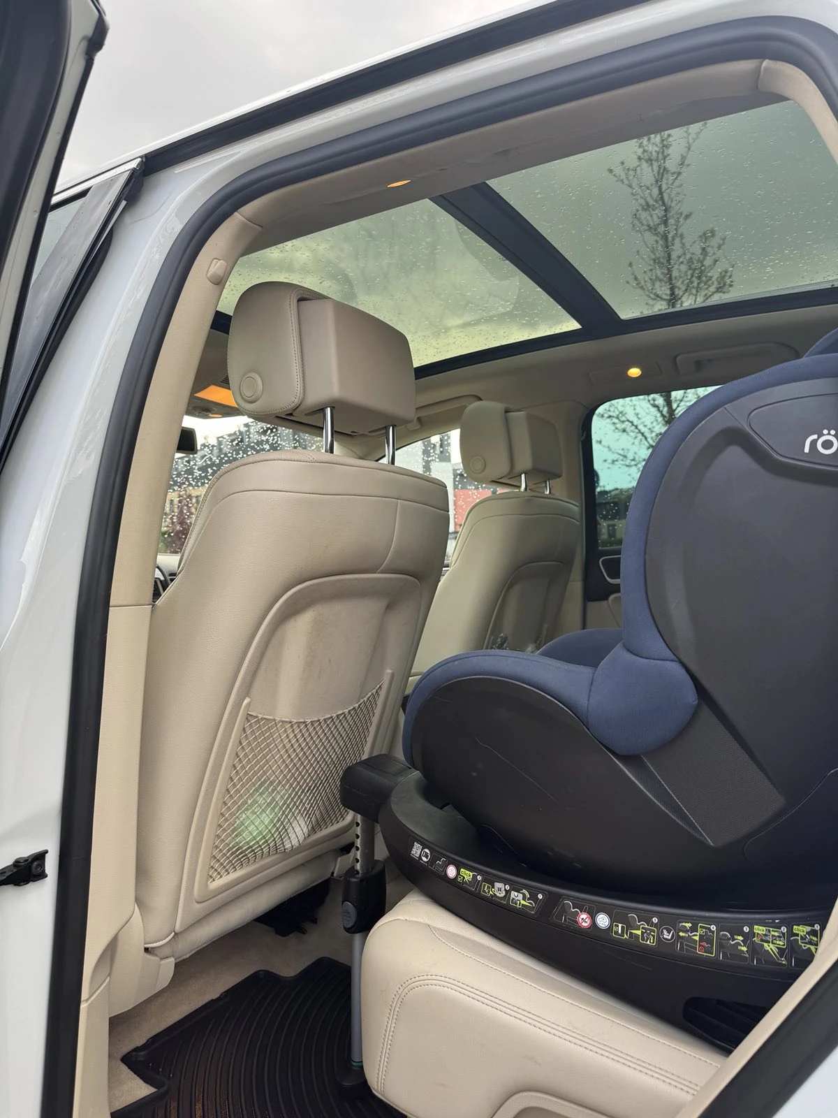 VW Touareg  - изображение 10