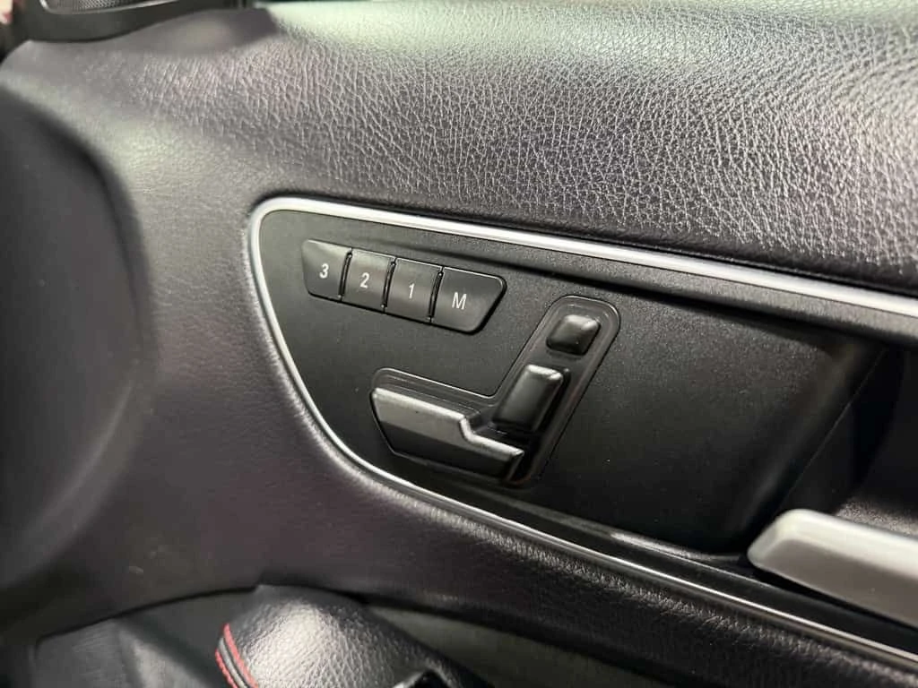 Mercedes-Benz GLA * 4MATIC 45 AMG * RARE FIND* * Modified Vehicle* * - изображение 10