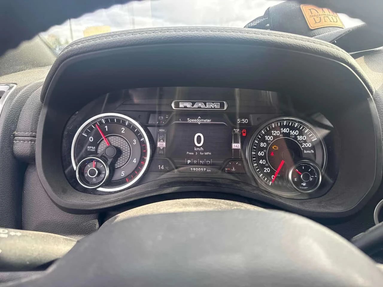 Dodge RAM 2500 * Laramie * PANO* KEYLESS* ПОДГРЕВ* , снимка 8 - Автомобили и джипове - 54366937