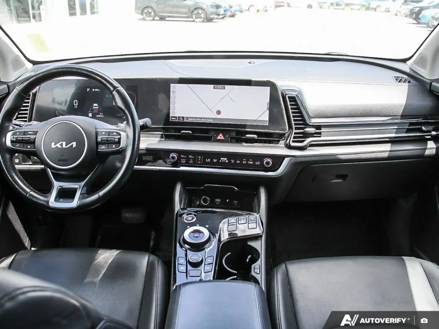 Kia Sportage Sportage Hybrid, снимка 17 - Автомобили и джипове - 55046017