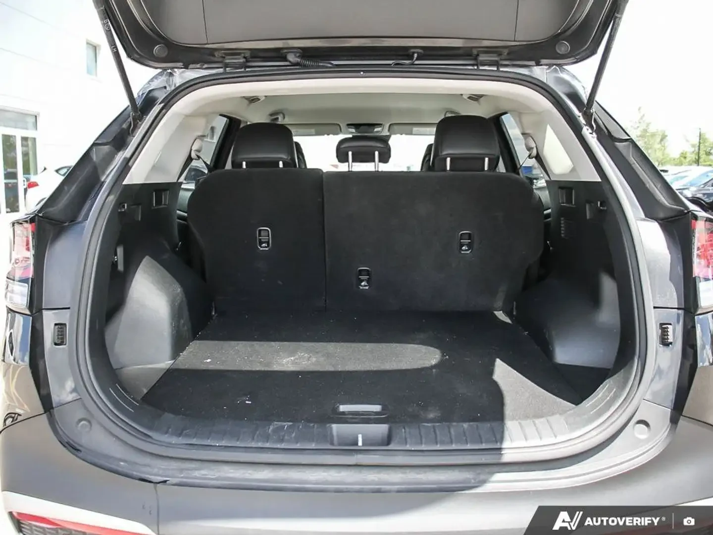 Kia Sportage Sportage Hybrid, снимка 10 - Автомобили и джипове - 55046017