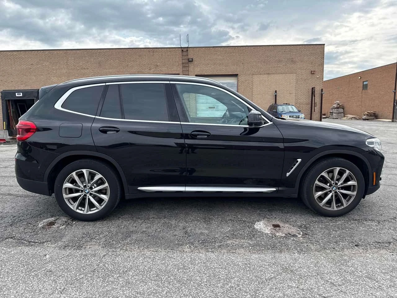 BMW X3 * xDrive30i * CARFAX * ОПЦИЯ ЗА ФИНАНСИРАНЕ, снимка 3 - Автомобили и джипове - 55058650