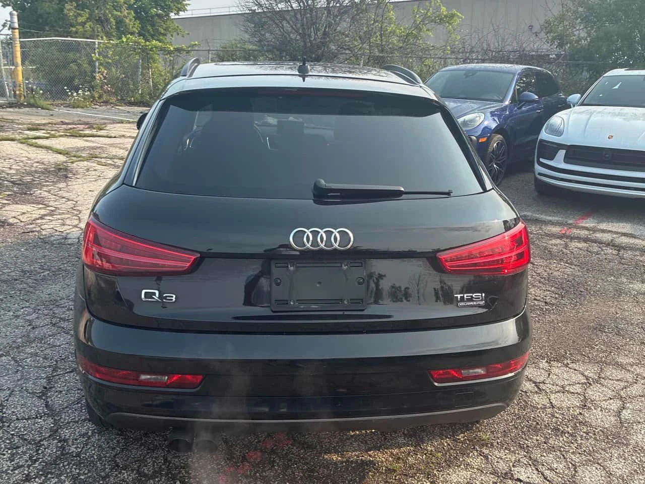 Audi Q3 * Komfort * CARFAX * ЦЕНА ДО БГ, снимка 5 - Автомобили и джипове - 55455207
