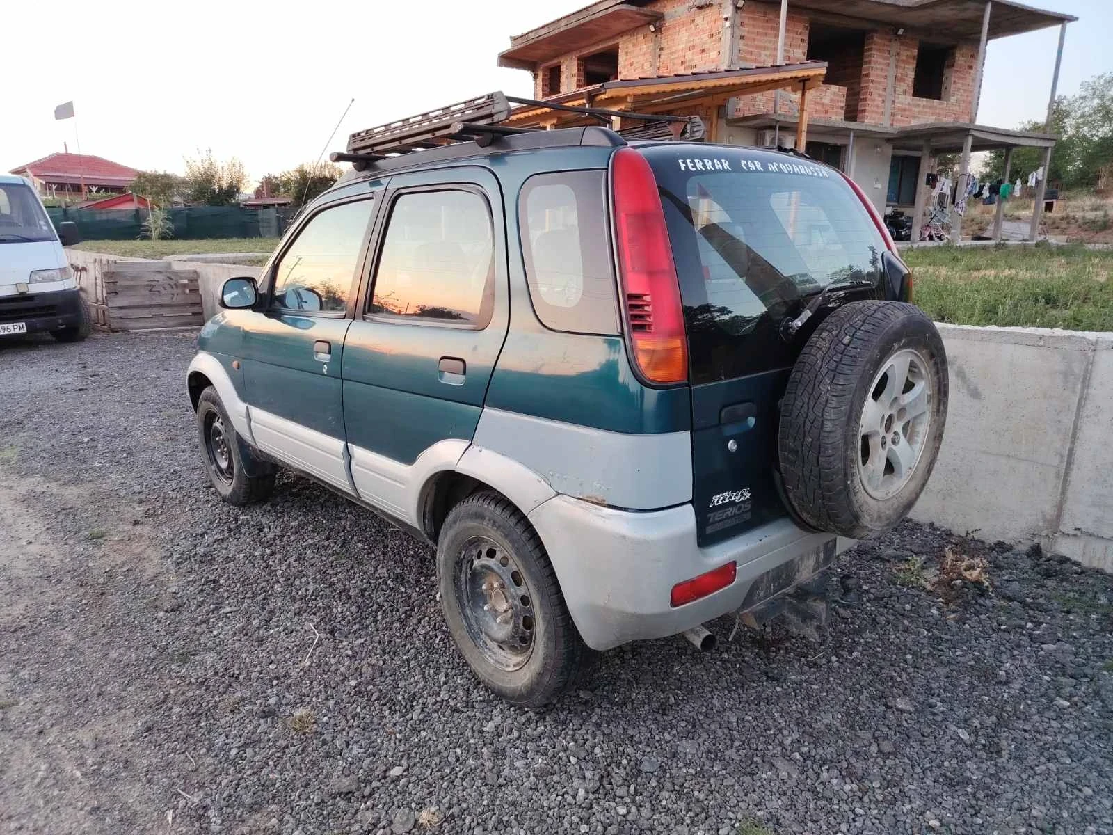Daihatsu Terios 1.3l, снимка 2 - Автомобили и джипове - 55526545
