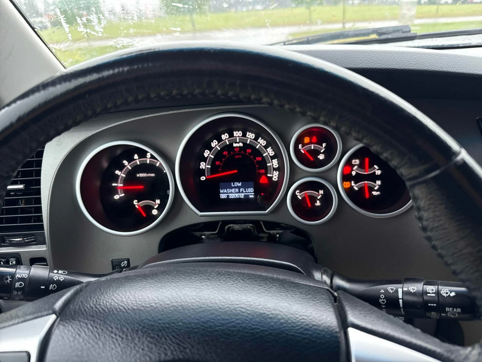 Toyota Sequoia LIMITED* М.ТОЧКА* КАМЕРА* ПОДГРЕВ* KEYLESS, снимка 8 - Автомобили и джипове - 55533177