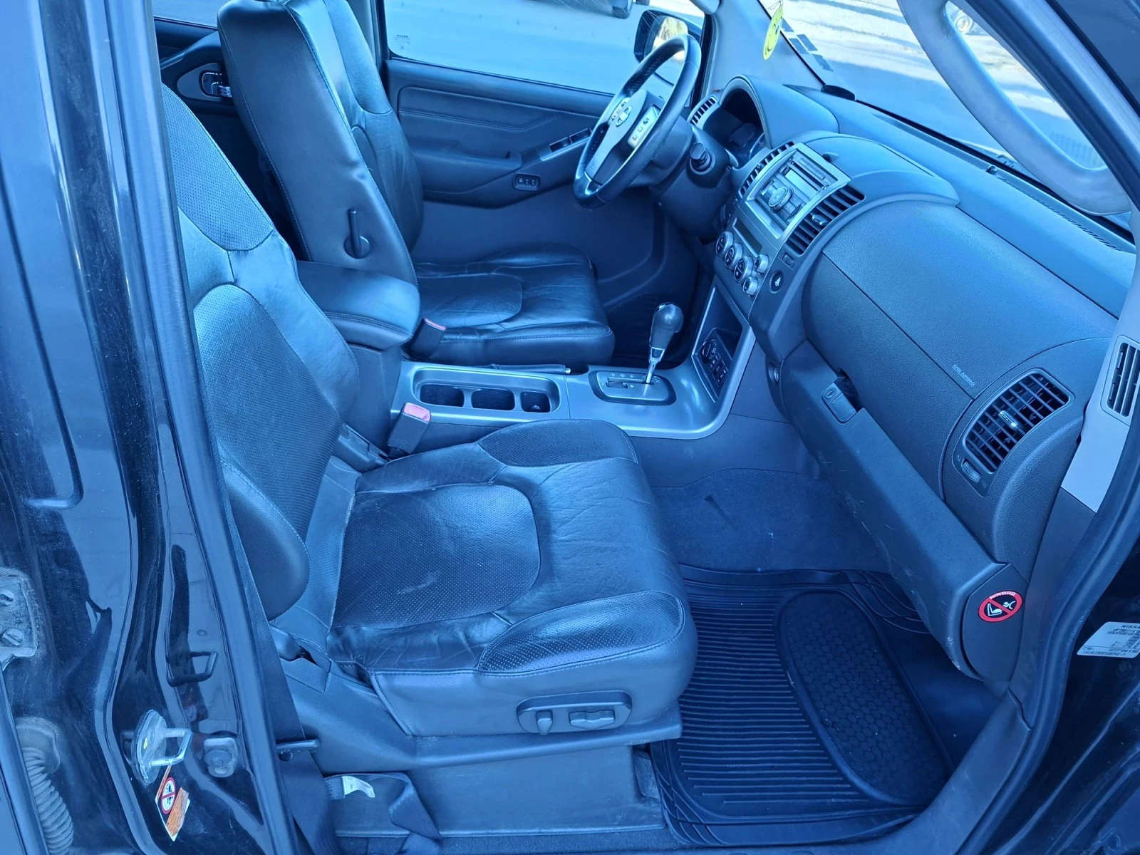 Nissan Pathfinder 2.5DTI 4x4, снимка 6 - Автомобили и джипове - 56361714