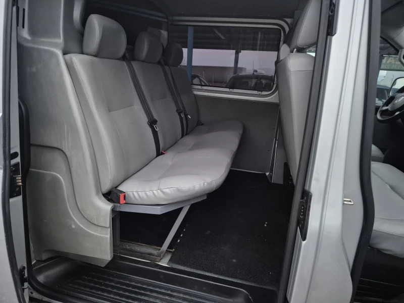 VW Transporter 1.9TDI, снимка 10 - Бусове и автобуси - 48215128