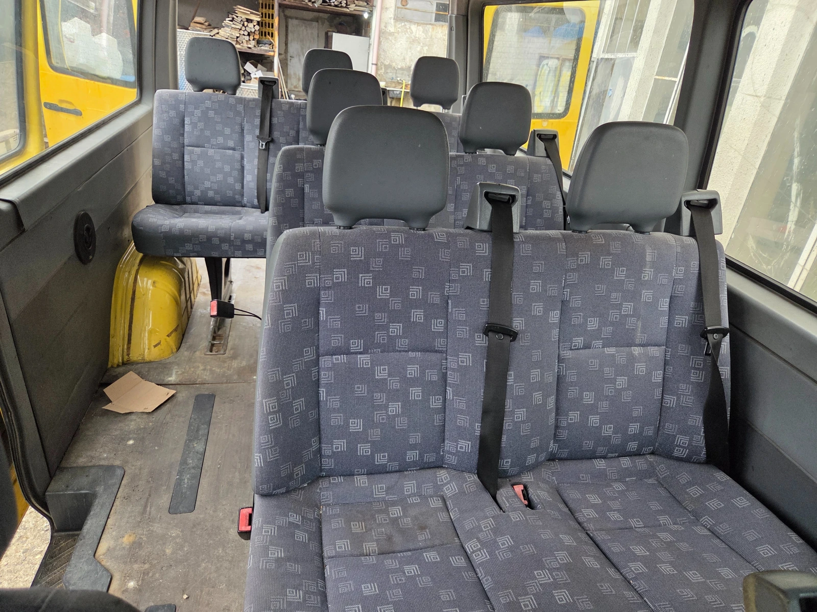 Mercedes-Benz Sprinter 211 спринтер СДИ, снимка 4 - Бусове и автобуси - 55624339