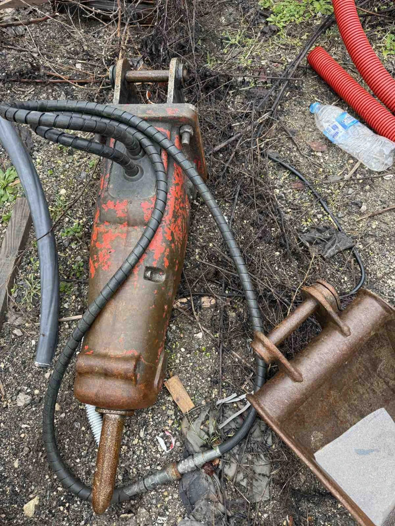 Багер Komatsu PC26 MR5, снимка 8 - Индустриална техника - 53396546