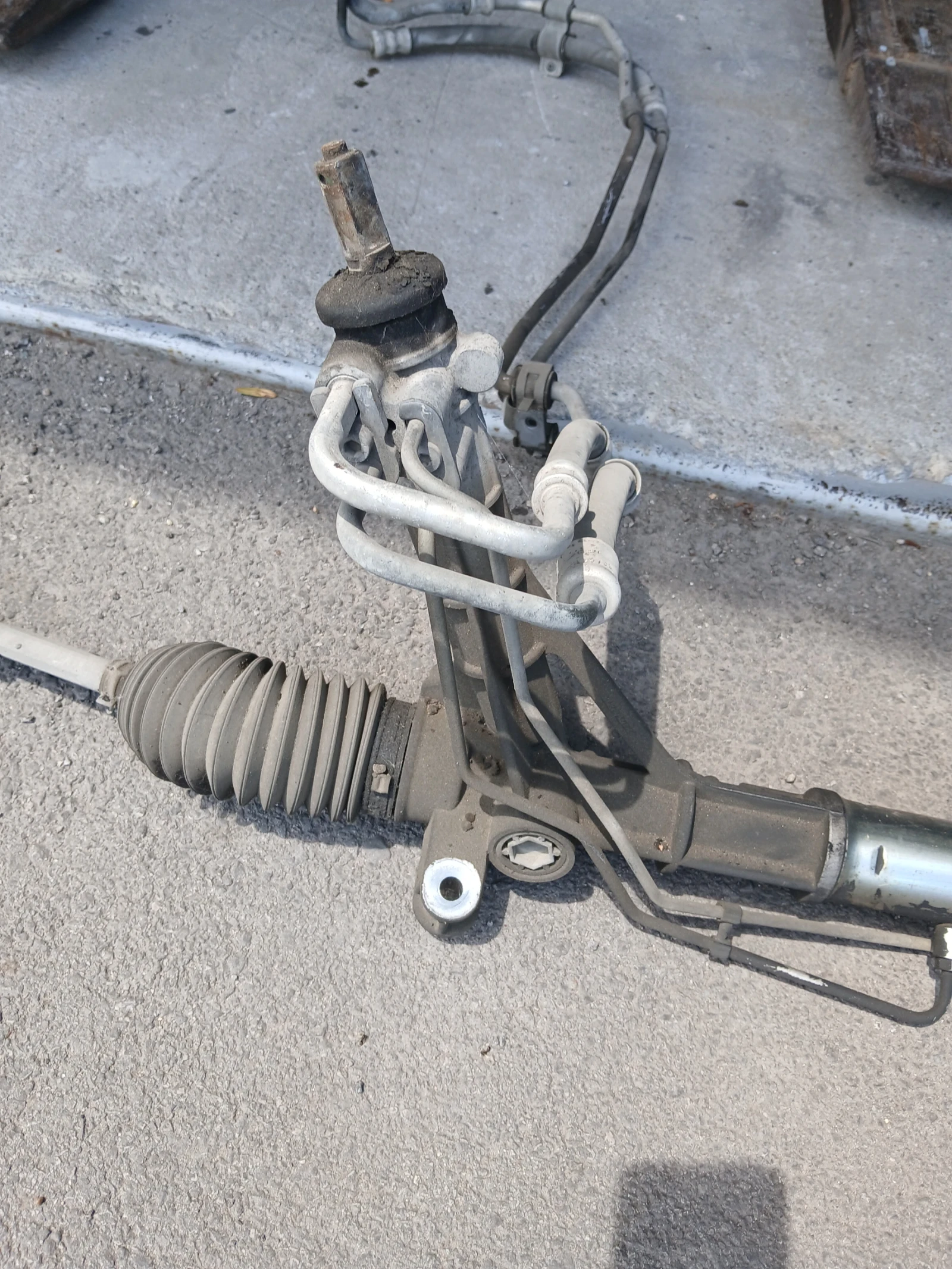 4900 142 77R рейка Renault Master 2016г. 6900 002 831 --А, снимка 2 - Части - 55169421