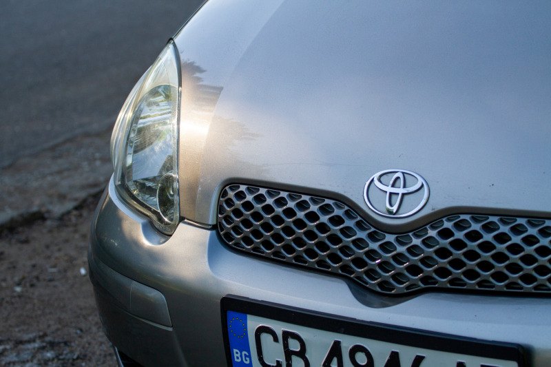Toyota Yaris, снимка 5 - Автомобили и джипове - 45674502