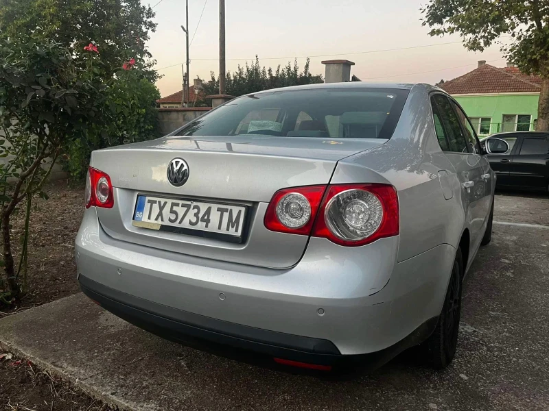 VW Jetta  1.6 Tsi, снимка 6 - Автомобили и джипове - 47080075