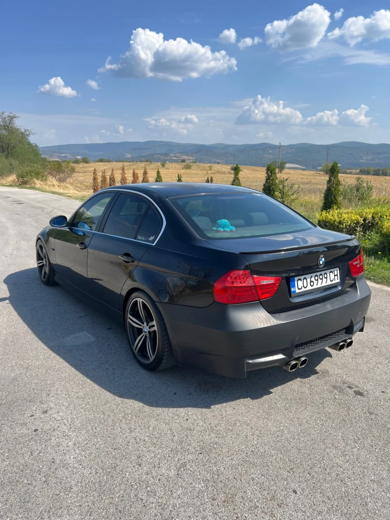 BMW 320, снимка 6 - Автомобили и джипове - 47130025