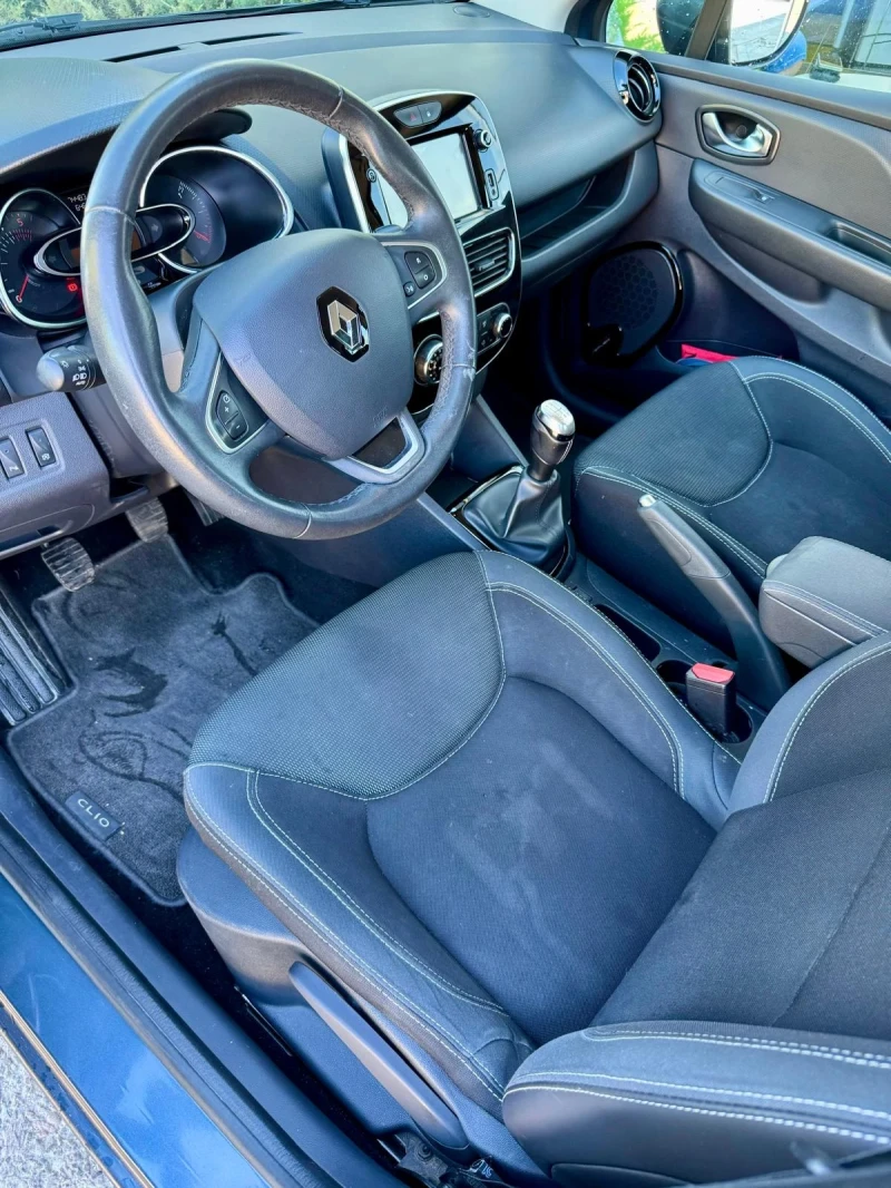 Renault Clio, снимка 8 - Автомобили и джипове - 47785568