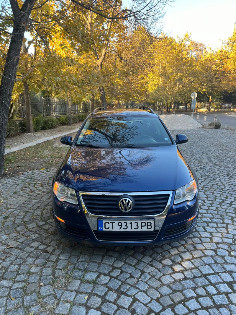 VW Passat 2.0TDI, снимка 2 - Автомобили и джипове - 48188564