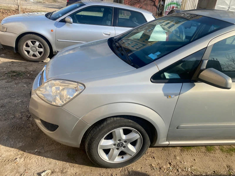 Opel Zafira 1, 6, снимка 2 - Автомобили и джипове - 48414271