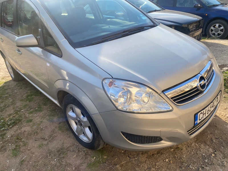 Opel Zafira 1, 6, снимка 15 - Автомобили и джипове - 48414271