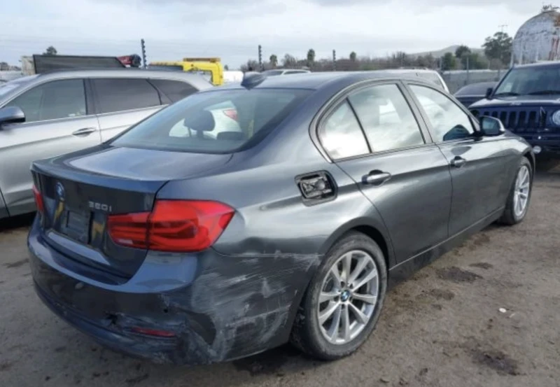 BMW 320 I, снимка 5 - Автомобили и джипове - 48702128