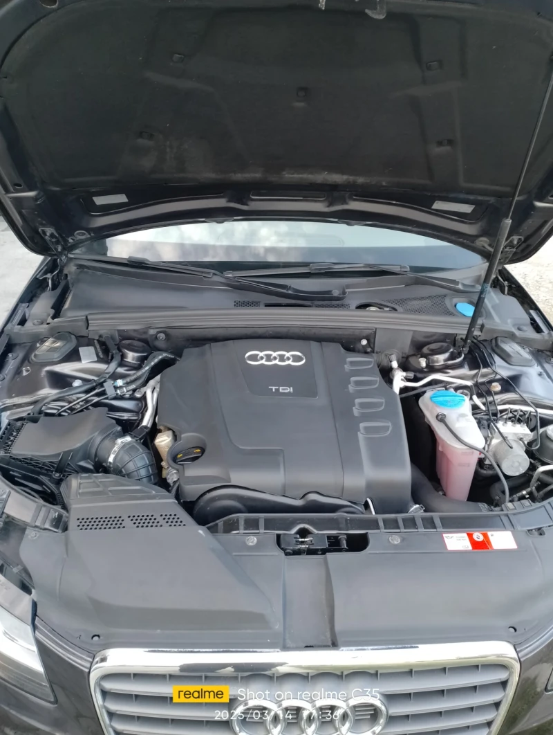 Audi A4 2.0TDI, снимка 12 - Автомобили и джипове - 49497718