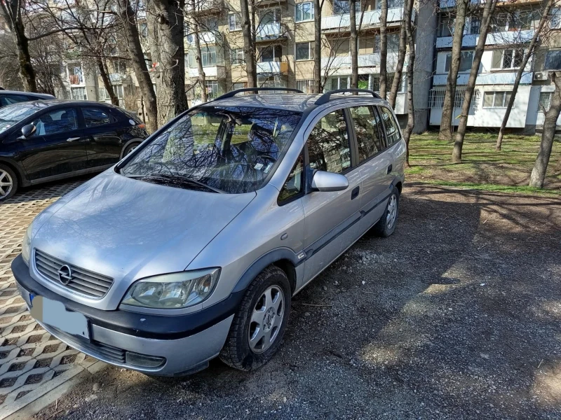 Opel Zafira, снимка 2 - Автомобили и джипове - 49517805