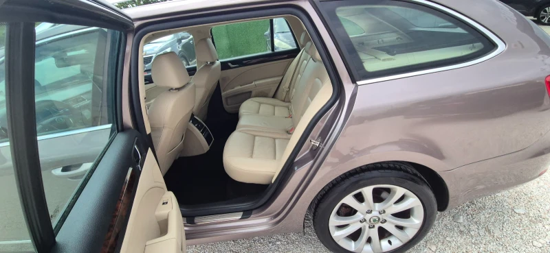 Skoda Superb 2.0TDI/PODGREV/NAVI/KOJA/MAXX FULL, снимка 17 - Автомобили и джипове - 51486745