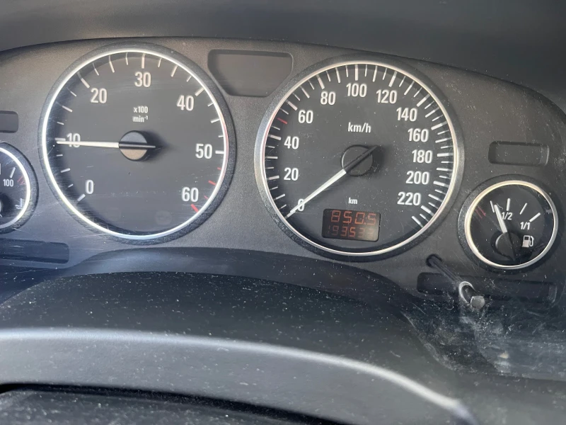 Opel Zafira, снимка 8 - Автомобили и джипове - 52263565