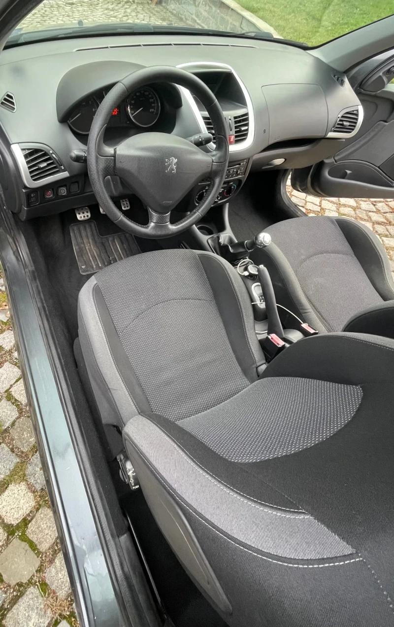 Peugeot 206 PLUS 1.1 , снимка 5 - Автомобили и джипове - 52356369
