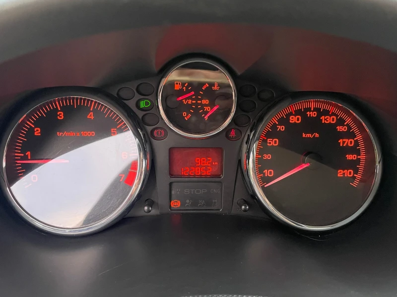 Peugeot 206 PLUS 1.1 , снимка 6 - Автомобили и джипове - 52356369