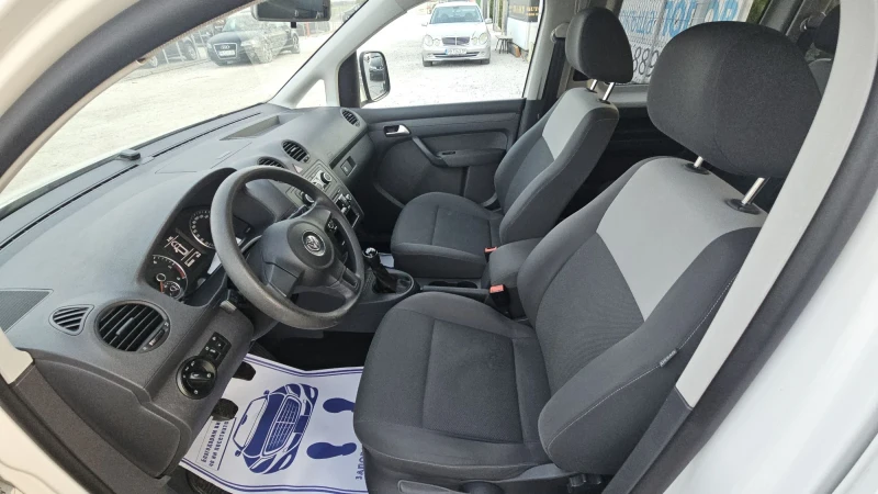 VW Caddy Макси.Пътник.2013г.Отлична, снимка 9 - Автомобили и джипове - 52553968