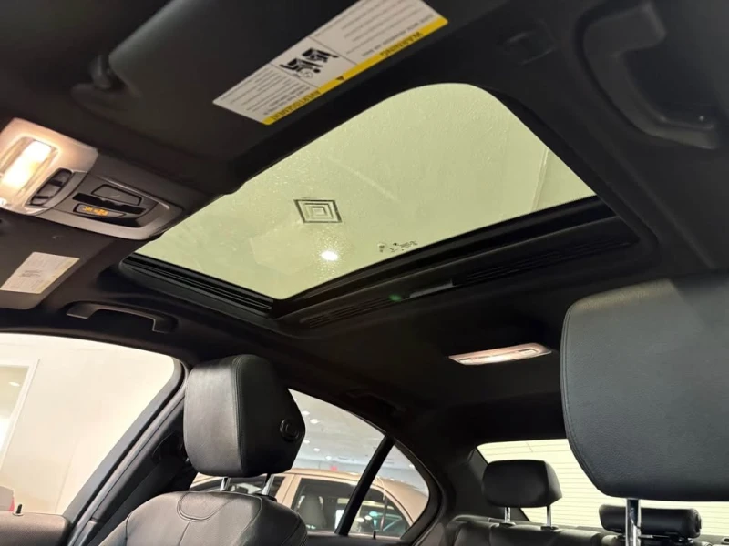 BMW 330 XDRIVE * * CARFAX * * АВТОКРЕДИТ * * , снимка 14 - Автомобили и джипове - 52749107