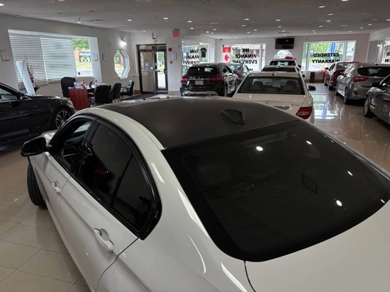 BMW 330 XDRIVE * * CARFAX * * АВТОКРЕДИТ * * , снимка 10 - Автомобили и джипове - 52749107