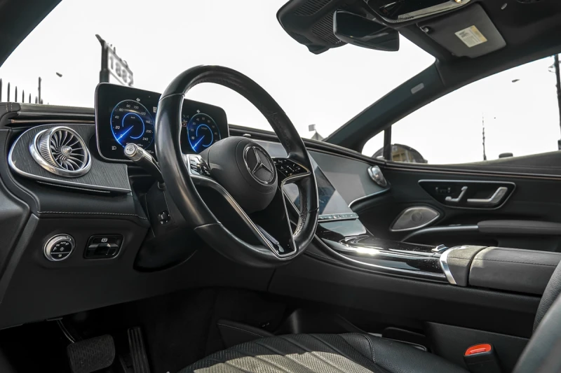 Mercedes-Benz EQS CARFAX* АВТОФИНАНСИРАНЕ* БЕЗ ПЪРВОНАЧАЛНА ВНОСКА* , снимка 9 - Автомобили и джипове - 52909625