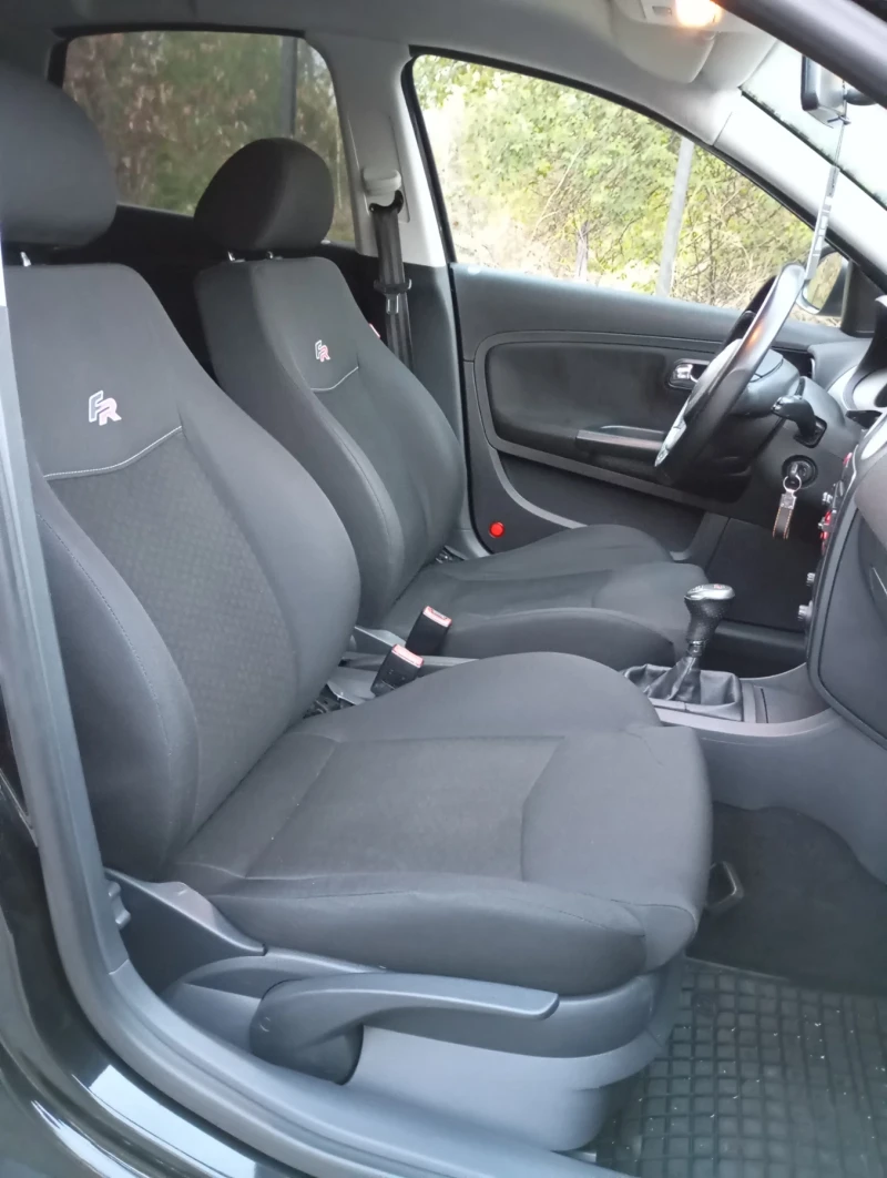 Seat Ibiza 1.8 T FR, снимка 9 - Автомобили и джипове - 53068528