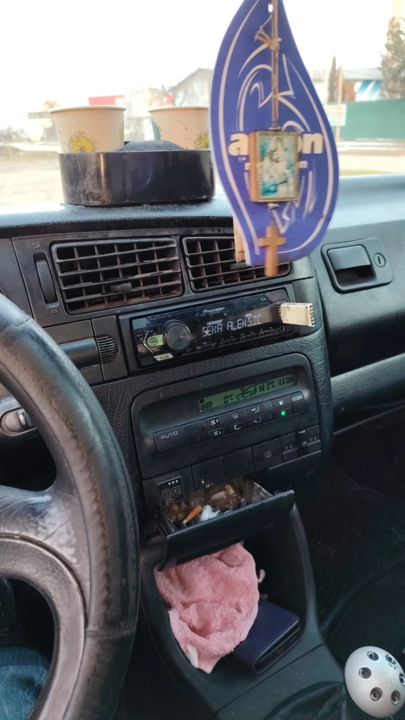 VW Golf Golf 3 Gti 2000 150 коня, снимка 5 - Автомобили и джипове - 53144827