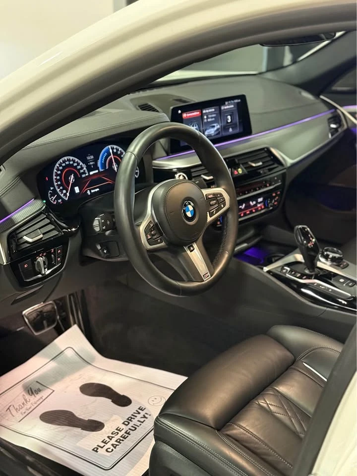 BMW 530E * M-Package * * xDrive* * Harman * (ЦЕНА ДО БГ) - изображение 8