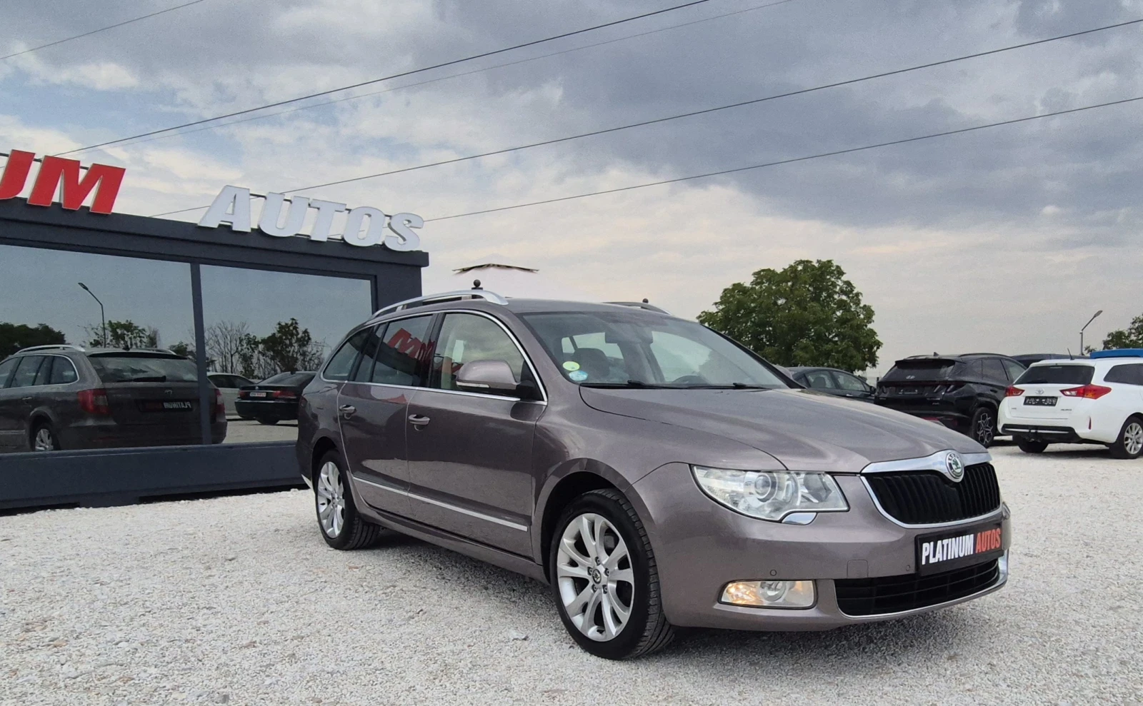 Skoda Superb 2.0TDI/PODGREV/NAVI/KOJA/MAXX FULL, снимка 1
