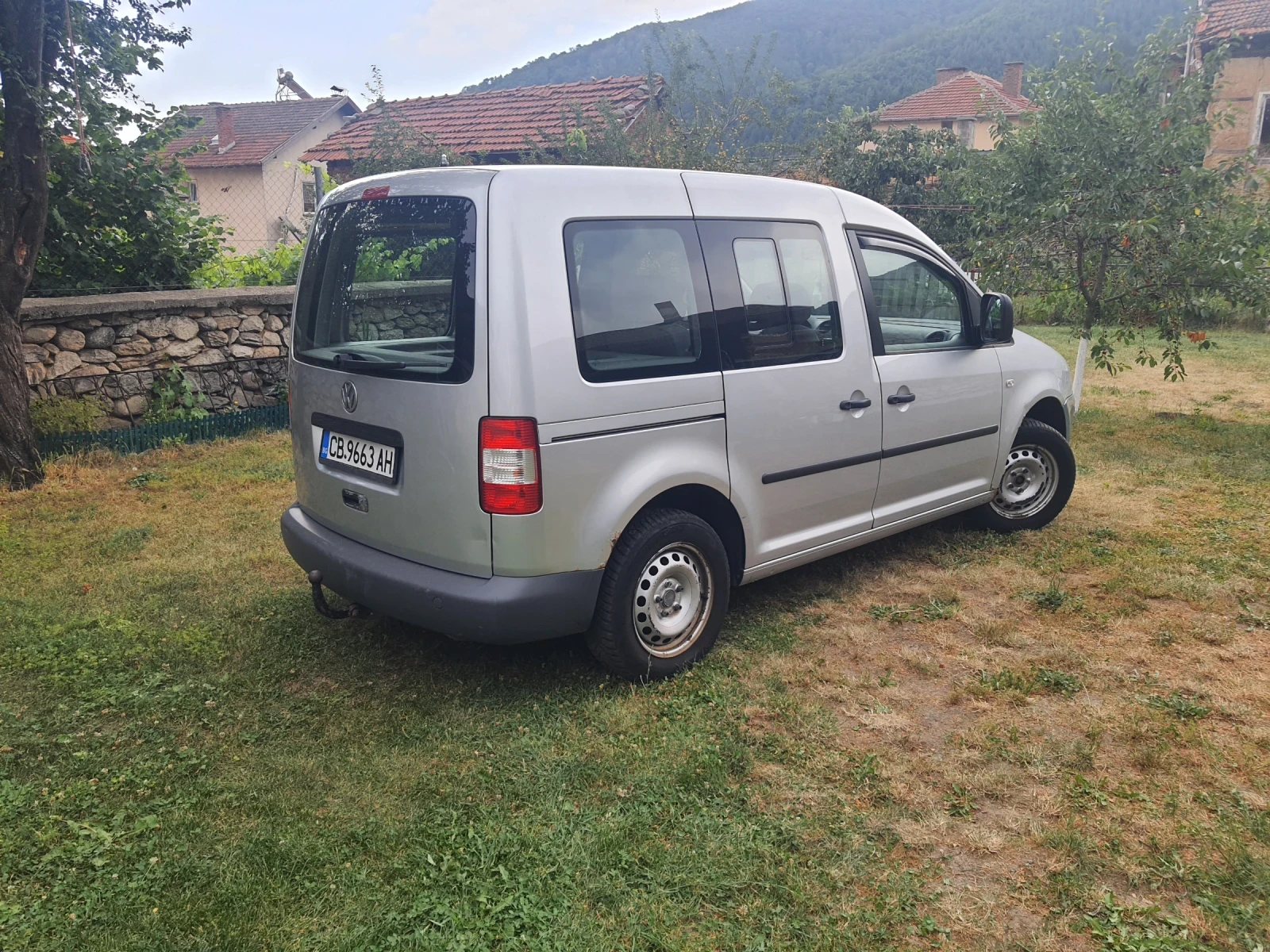 VW Caddy 2.0 LIFE - изображение 2