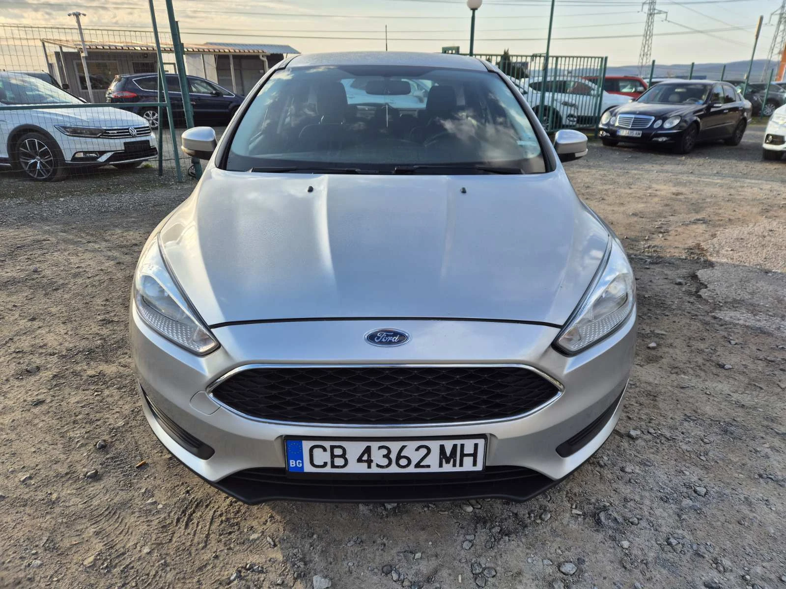 Ford Focus 1.0i Ecoboost - изображение 8