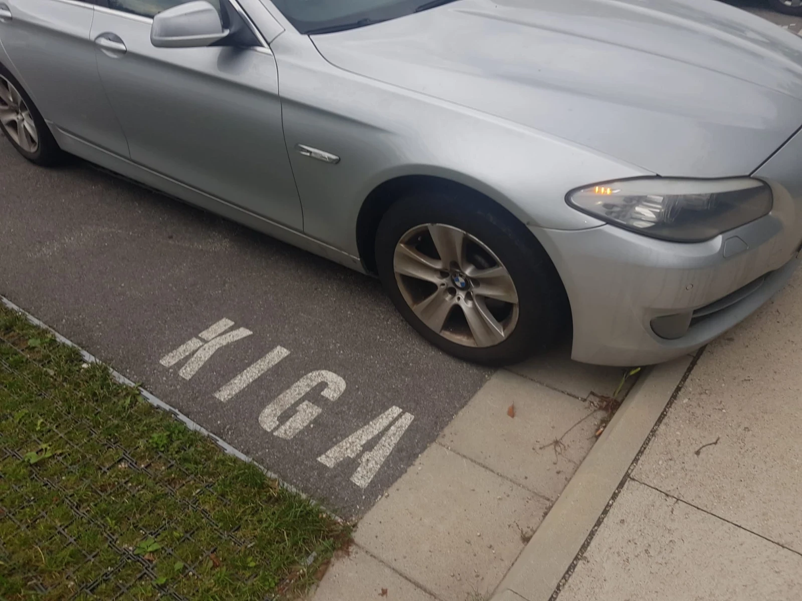 BMW 525  - изображение 4