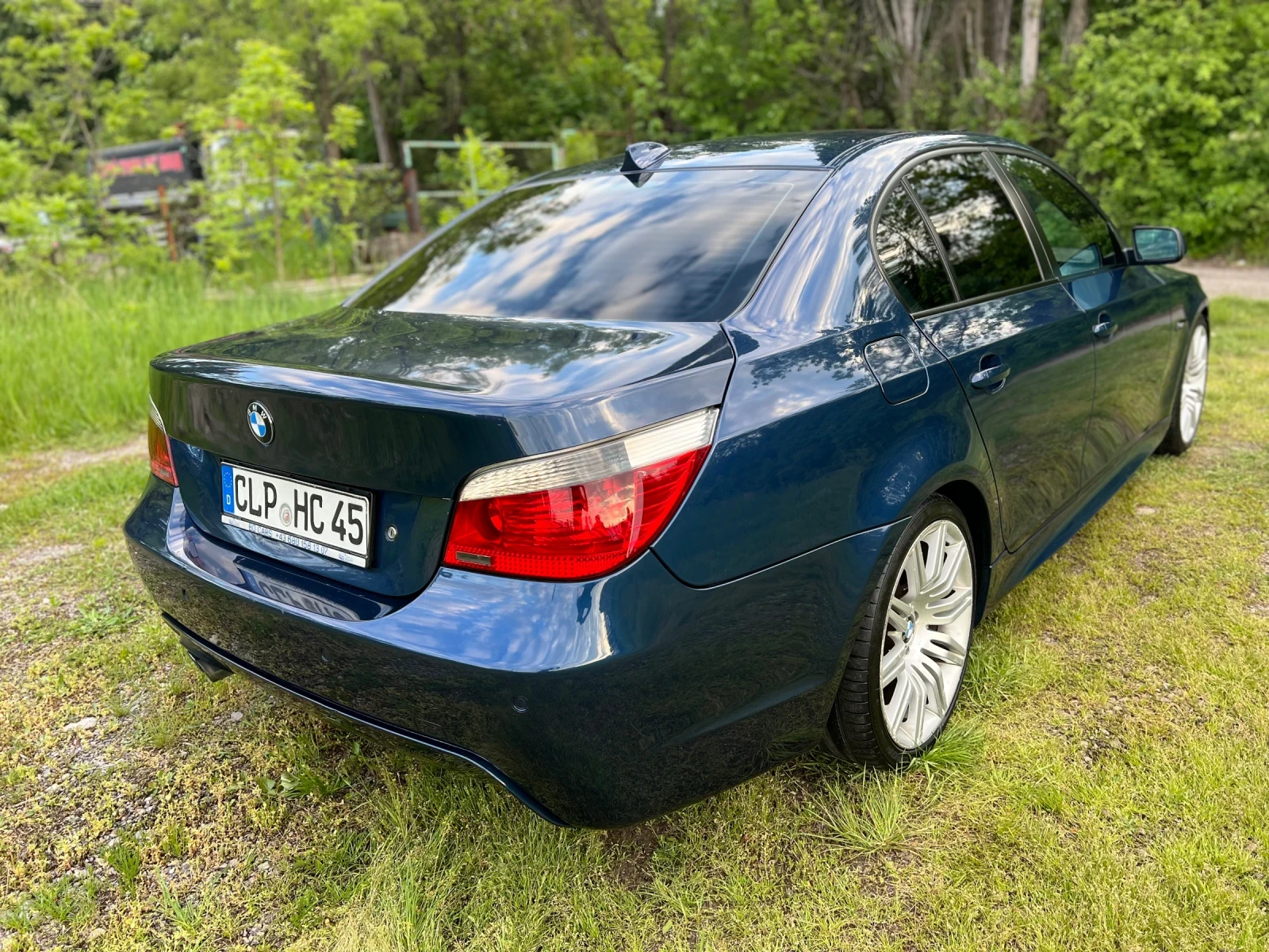 BMW 525 3.0d M-Paket - изображение 4