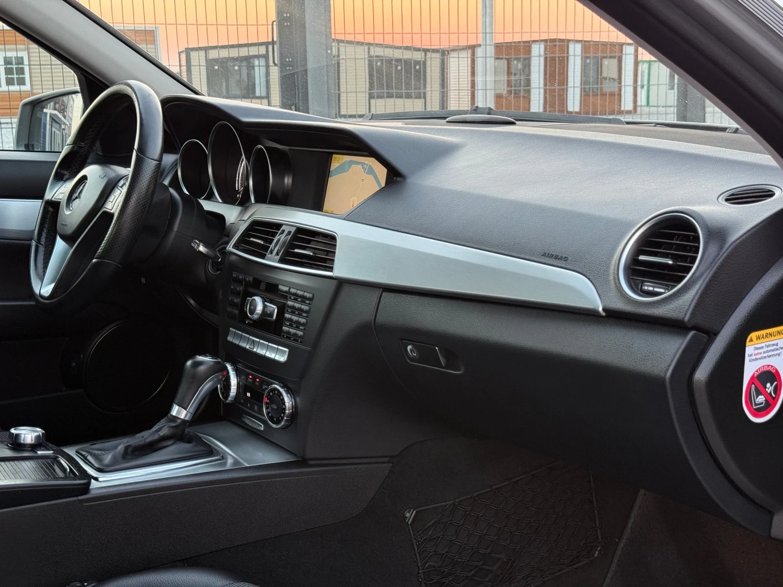 Mercedes-Benz C 220 CDI* Avantgarde* 7G-Tronic* NAVI* Подгрев* PDC*  - изображение 9