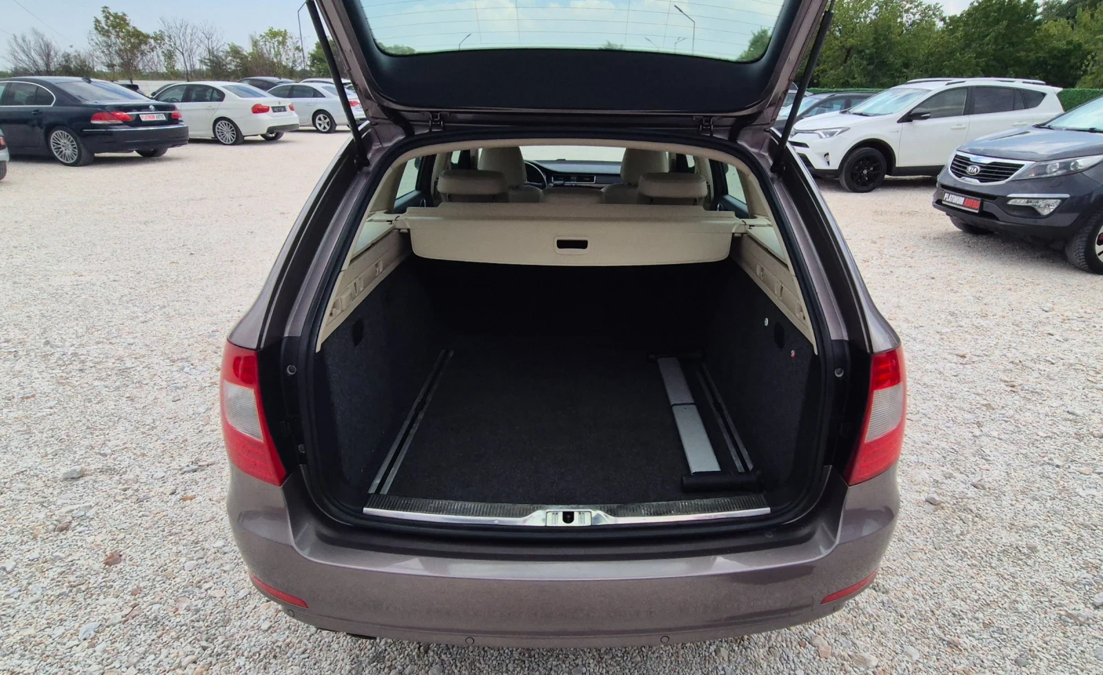 Skoda Superb 2.0TDI/PODGREV/NAVI/KOJA/MAXX FULL - изображение 4
