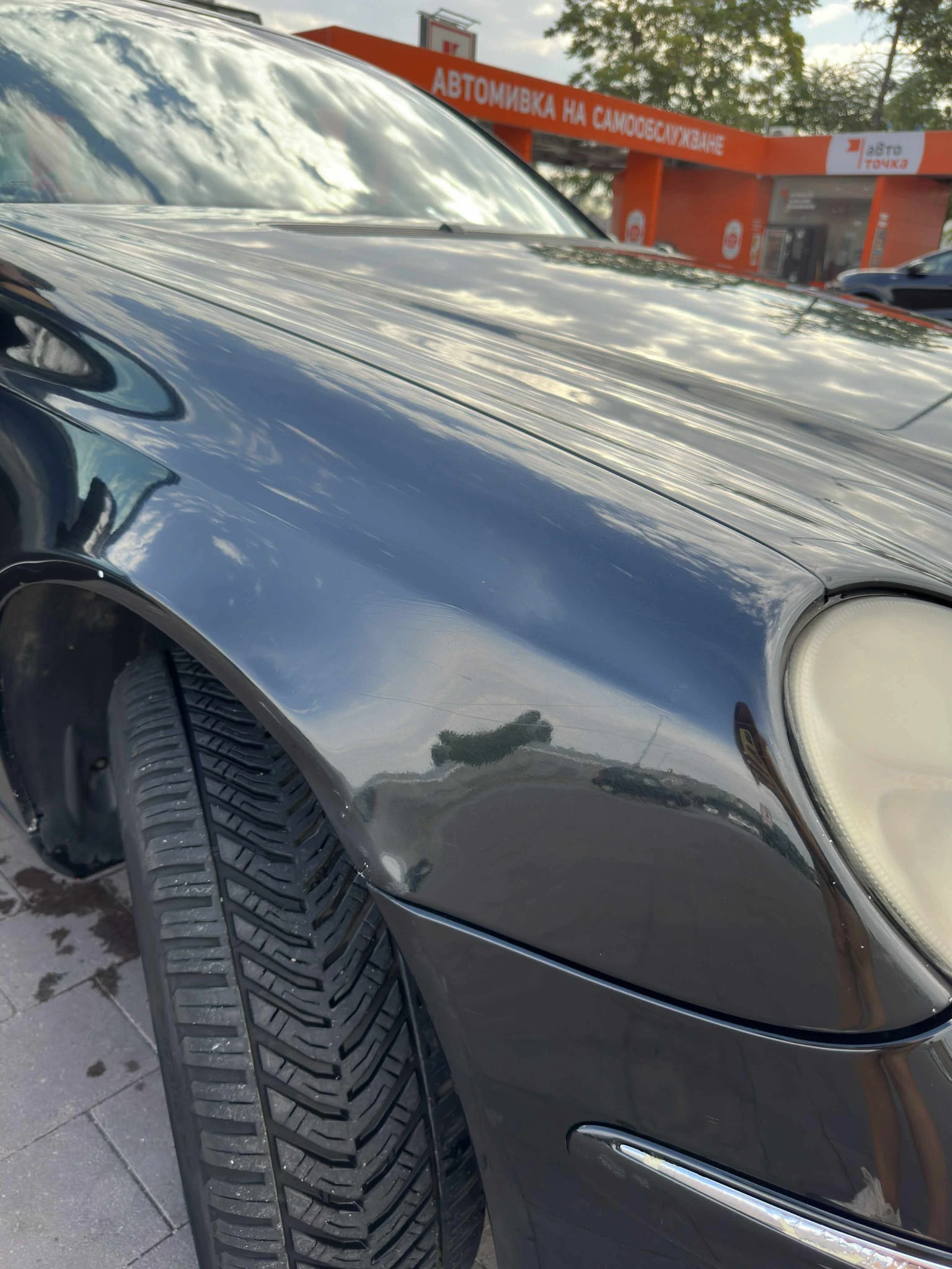 Mercedes-Benz E 220, снимка 12 - Автомобили и джипове - 53663169