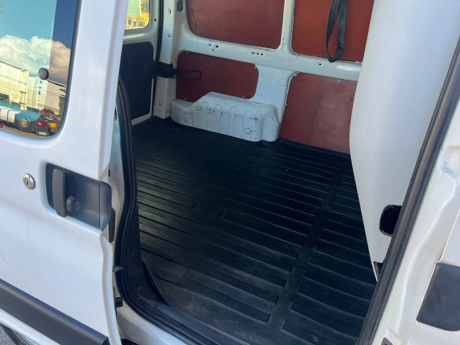 Citroen Berlingo 1.6HDI  | Mobile.bg   12